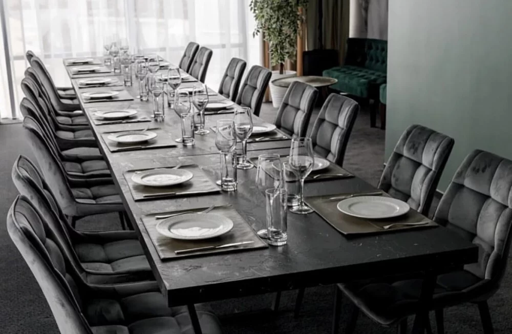 Интерьер/Экстерьер/Банкетная зона/Бар/Стол для двоих/Вход/Главный зал/Lounge зона ресторан Графский парк фото