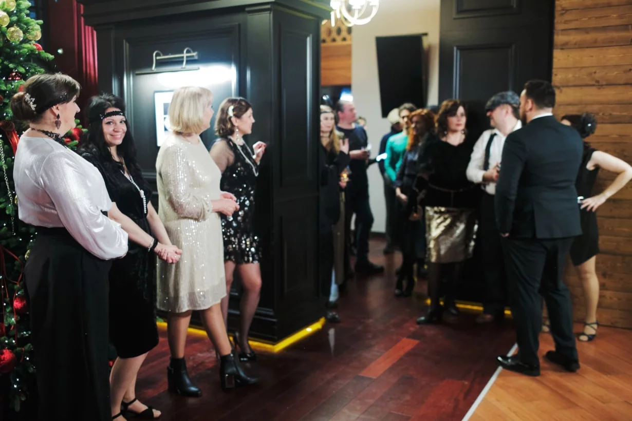 Интерьер/Экстерьер/Банкетная зона/Бар/Стол для двоих/Вход/Главный зал/Lounge зона бар Wine Story фото