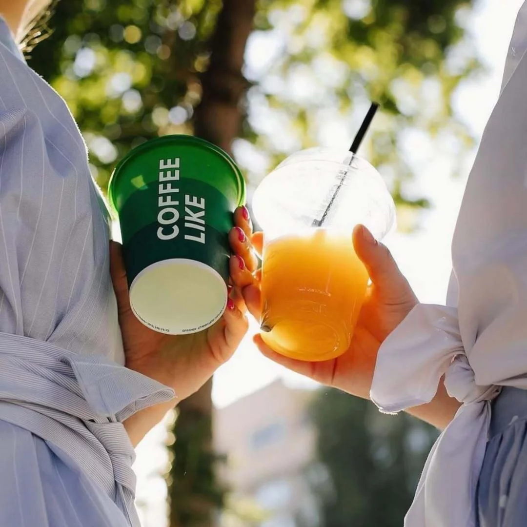 Интерьер/Экстерьер/Банкетная зона/Бар/Стол для двоих/Вход/Главный зал/Lounge зона кофейня Coffee Like фото