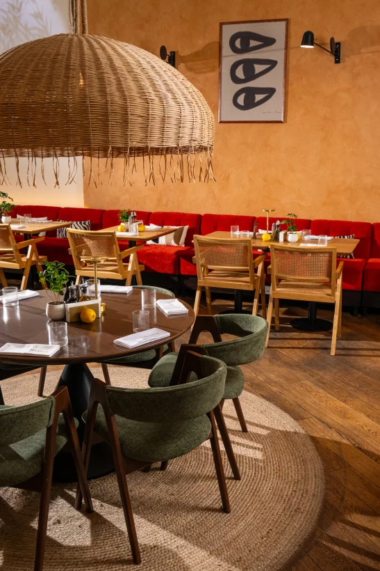 Интерьер/Экстерьер/Банкетная зона/Бар/Стол для двоих/Вход/Главный зал/Lounge зона ресторан Bona Capona фото