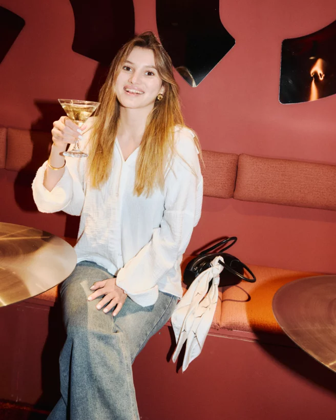 Интерьер/Экстерьер/Банкетная зона/Бар/Стол для двоих/Вход/Главный зал/Lounge зона бар Nomer фото