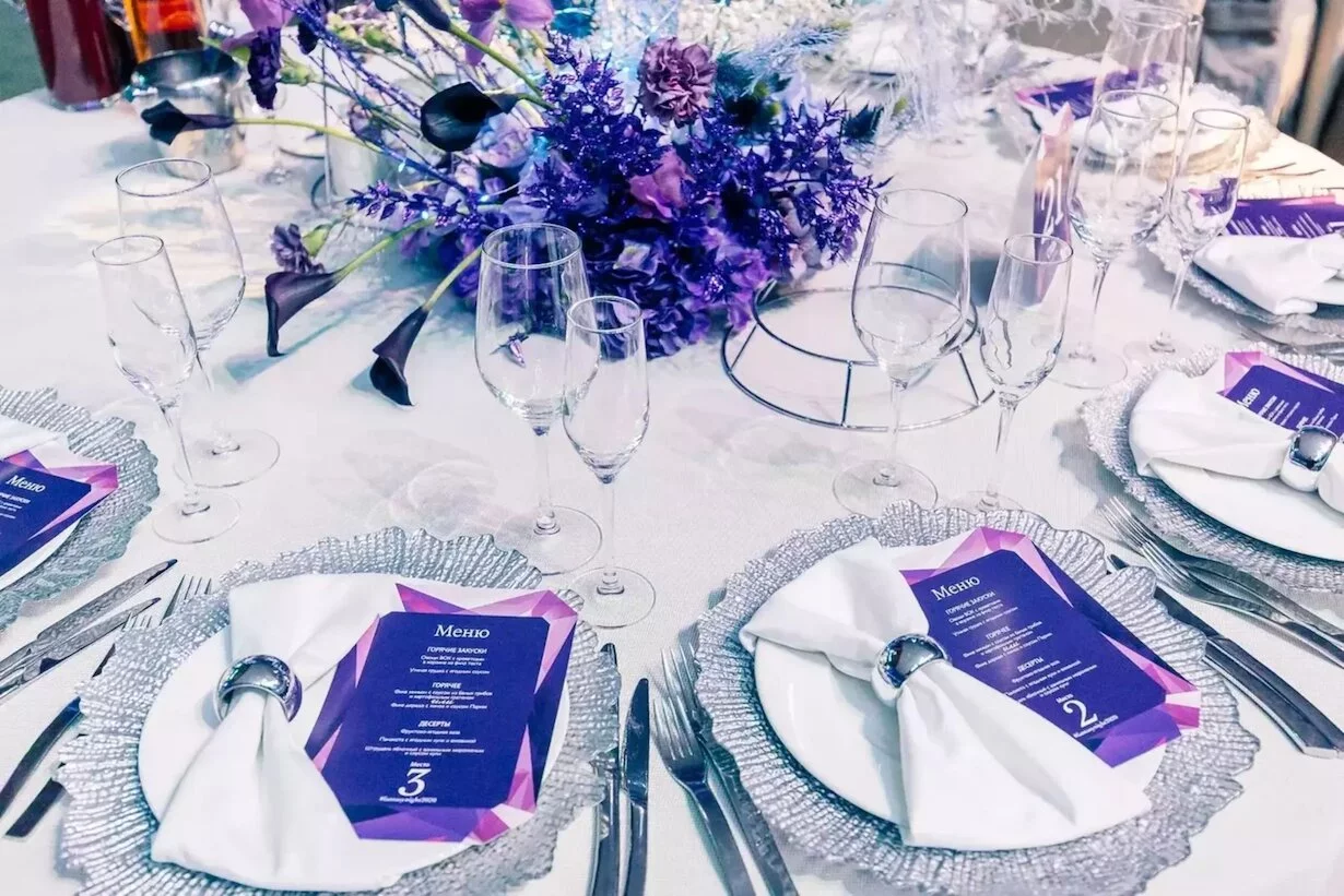 Интерьер/Экстерьер/Банкетная зона/Бар/Стол для двоих/Вход/Главный зал/Lounge зона банкетный зал Arbat 21 фото