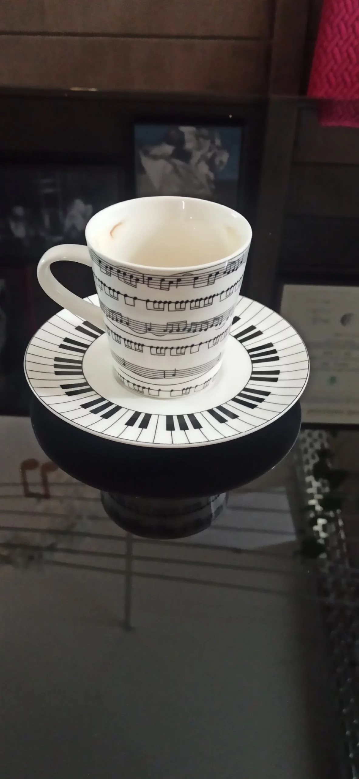 Интерьер/Экстерьер/Банкетная зона/Бар/Стол для двоих/Вход/Главный зал/Lounge зона кафе Арт кафе Бари Алибасов фото