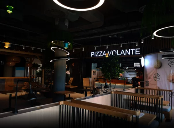 Интерьер/Экстерьер/Банкетная зона/Бар/Стол для двоих/Вход/Главный зал/Lounge зона пиццерия Pizza Volante фото