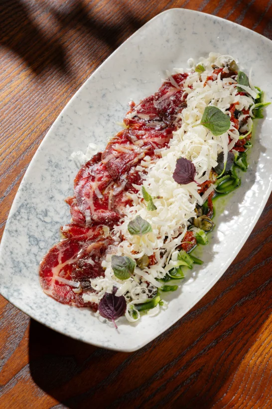 Интерьер/Экстерьер/Банкетная зона/Бар/Стол для двоих/Вход/Главный зал/Lounge зона ресторан Sapori di Italia фото