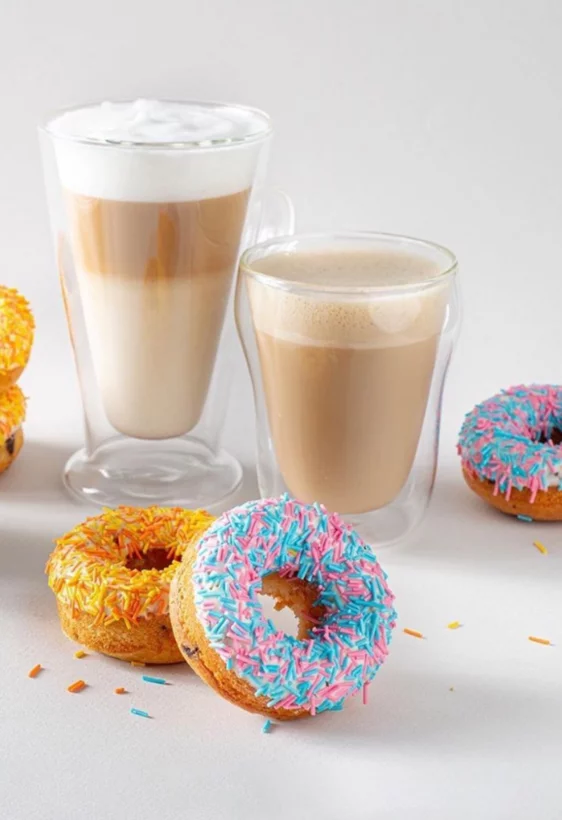 Интерьер/Экстерьер/Банкетная зона/Бар/Стол для двоих/Вход/Главный зал/Lounge зона пиццерия Pizza Mia фото