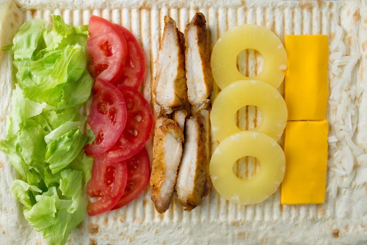 Интерьер/Экстерьер/Банкетная зона/Бар/Стол для двоих/Вход/Главный зал/Lounge зона служба доставки Кинза фото