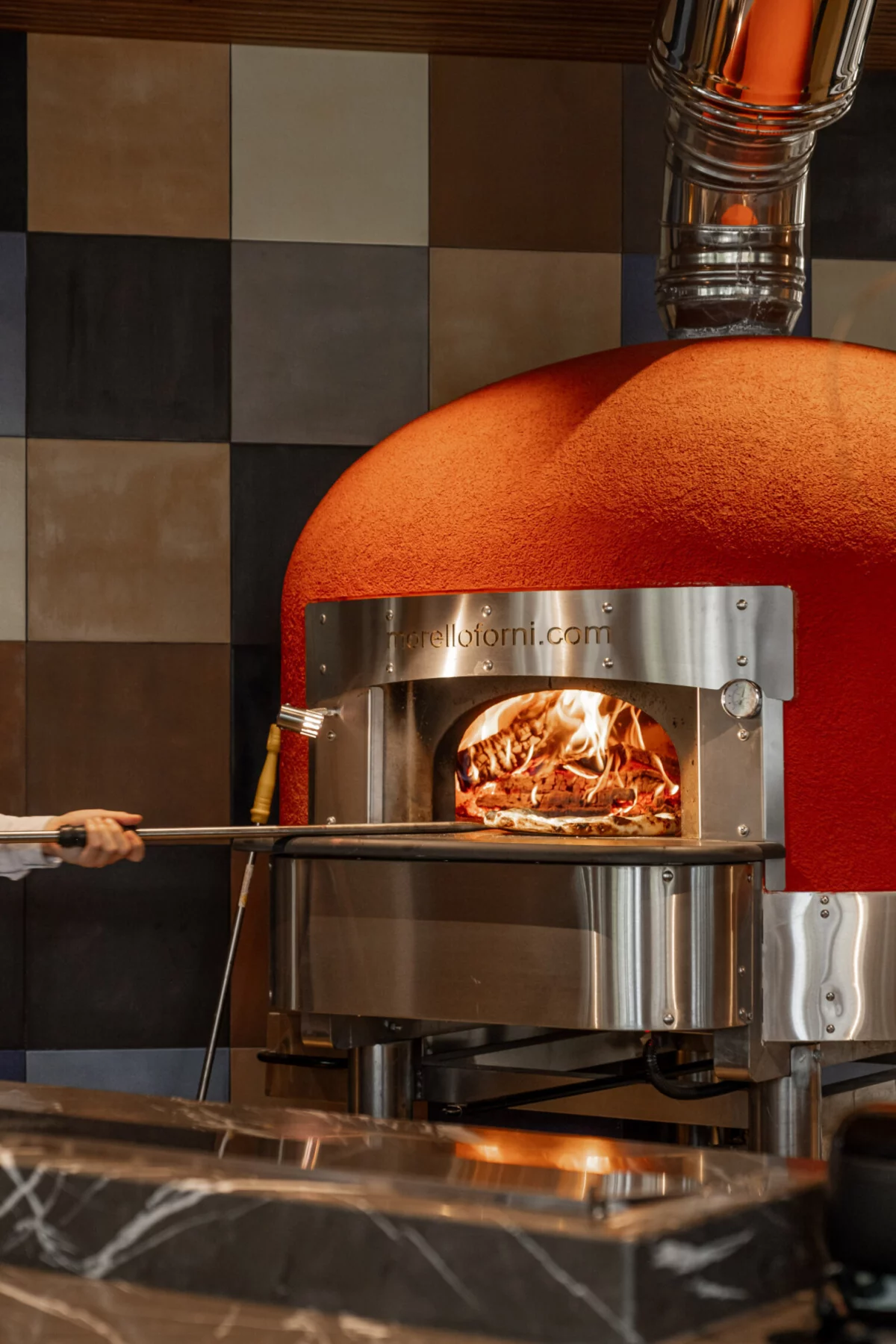 Интерьер/Экстерьер/Банкетная зона/Бар/Стол для двоих/Вход/Главный зал/Lounge зона ресторан Remy Kitchen Bakery фото