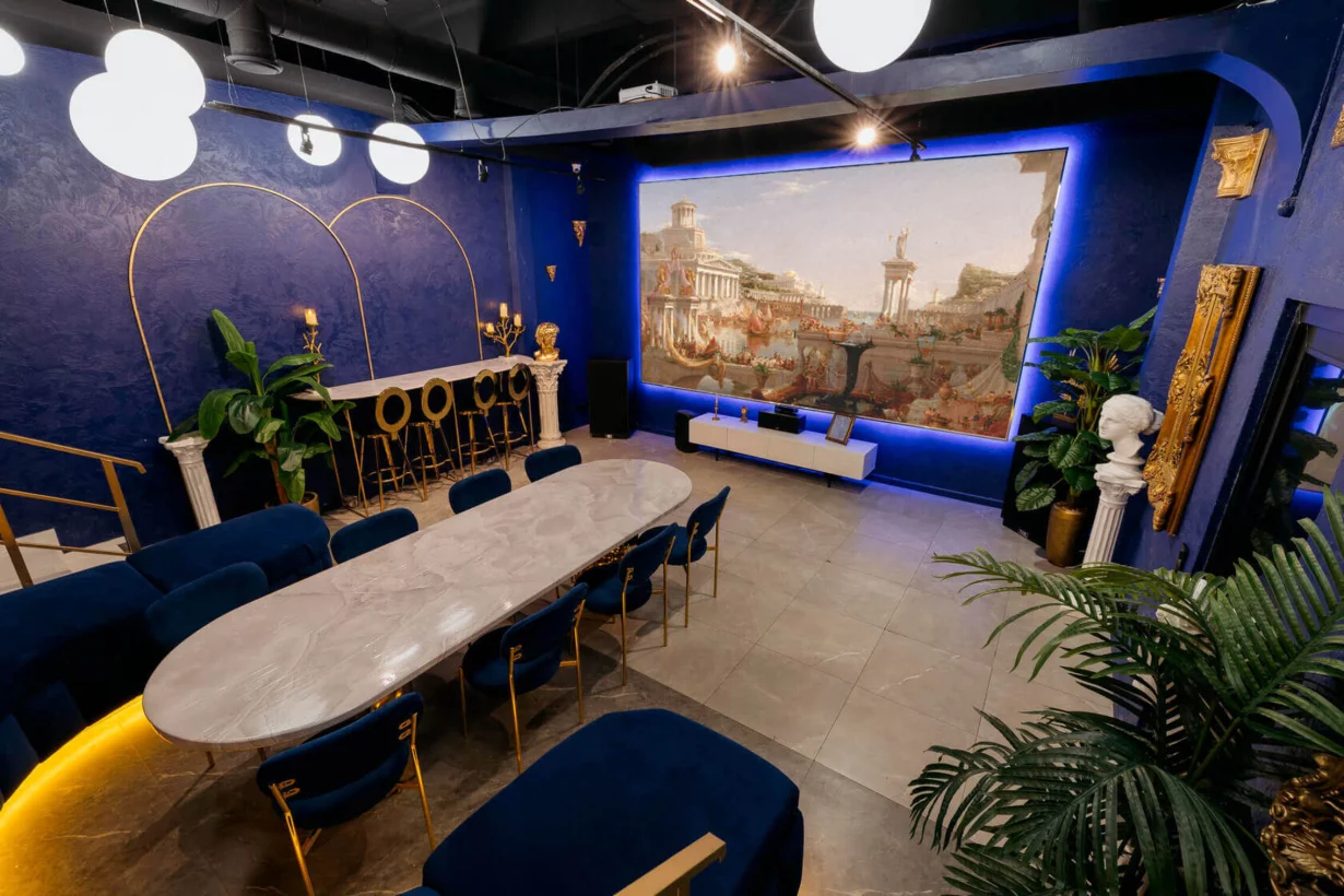 Зал «Богема» Секрет