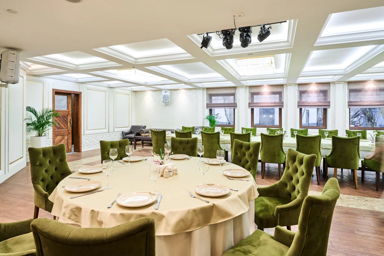 Малый зал Triumph Event Hall