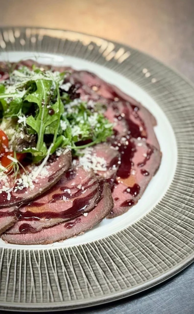 Интерьер/Экстерьер/Банкетная зона/Бар/Стол для двоих/Вход/Главный зал/Lounge зона ресторан Баязет фото