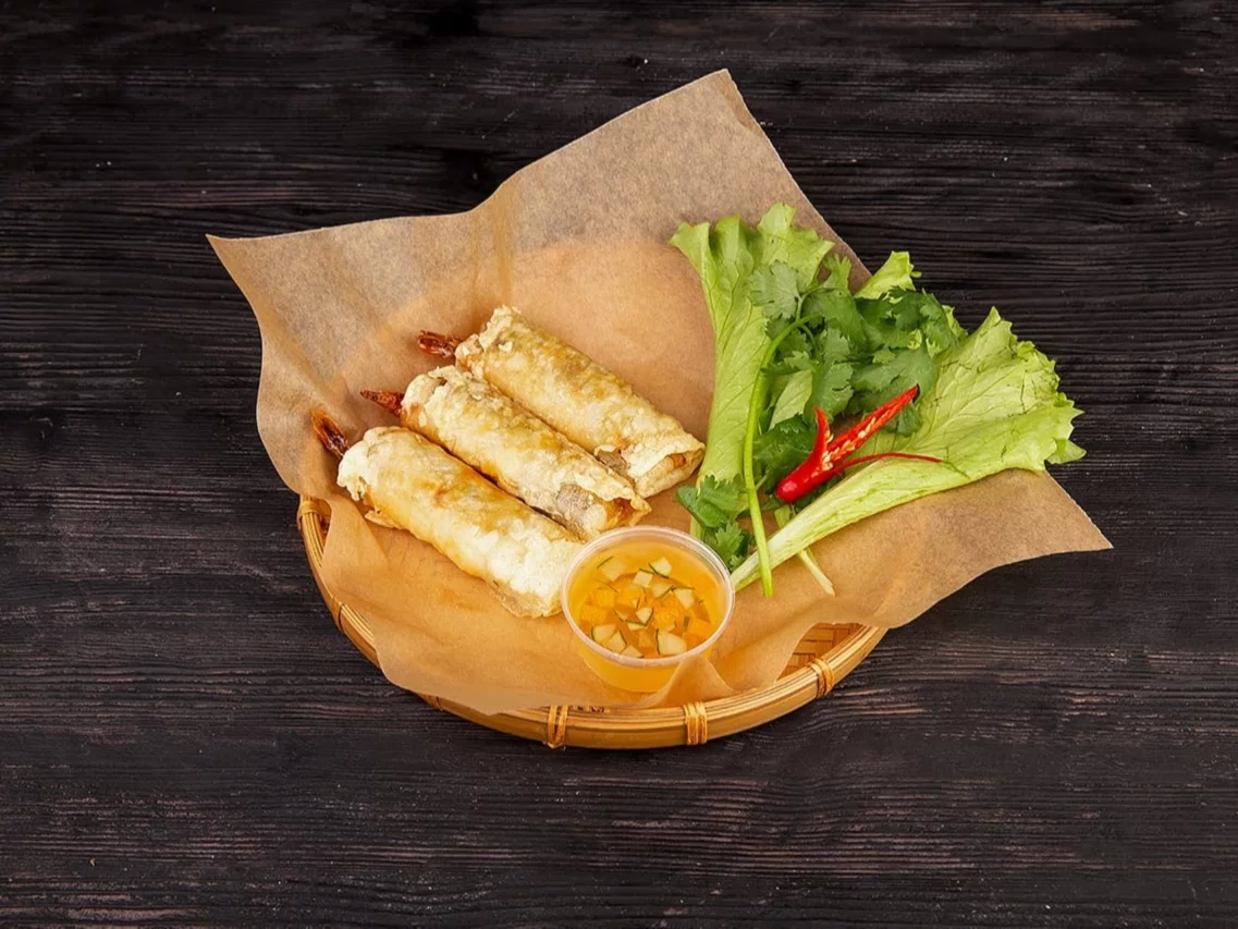 Интерьер/Экстерьер/Банкетная зона/Бар/Стол для двоих/Вход/Главный зал/Lounge зона кафе Pho Viet фото