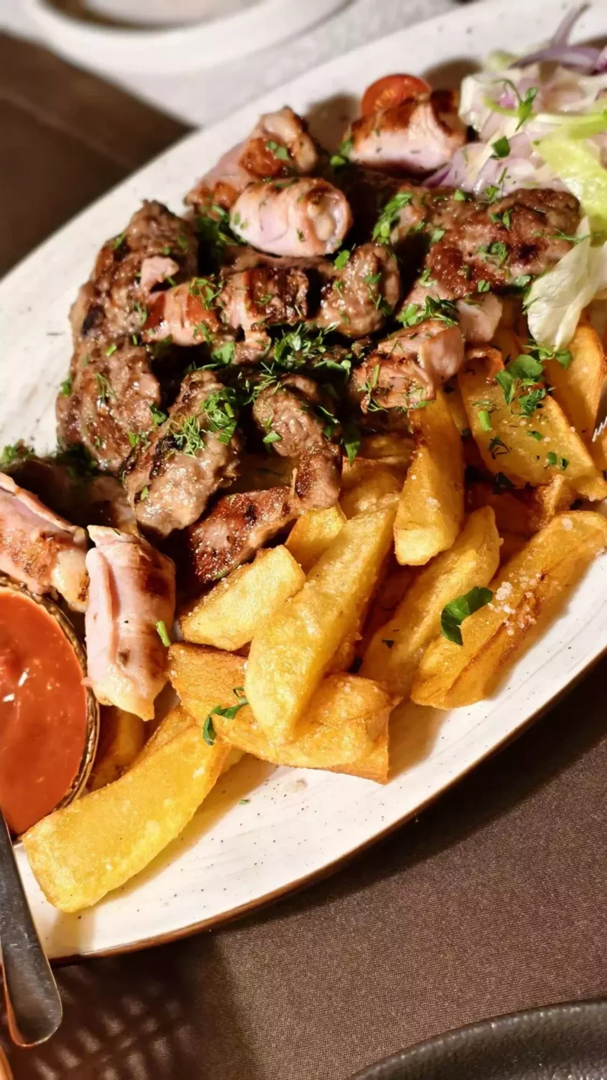 Интерьер/Экстерьер/Банкетная зона/Бар/Стол для двоих/Вход/Главный зал/Lounge зона ресторан Српска Кафана фото