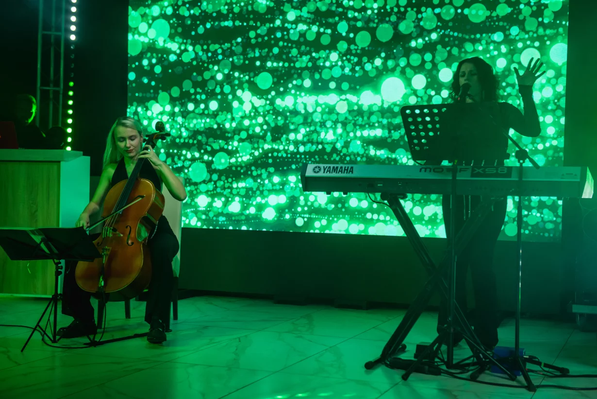 Интерьер/Экстерьер/Банкетная зона/Бар/Стол для двоих/Вход/Главный зал/Lounge зона ресторан Пространство 360 фото