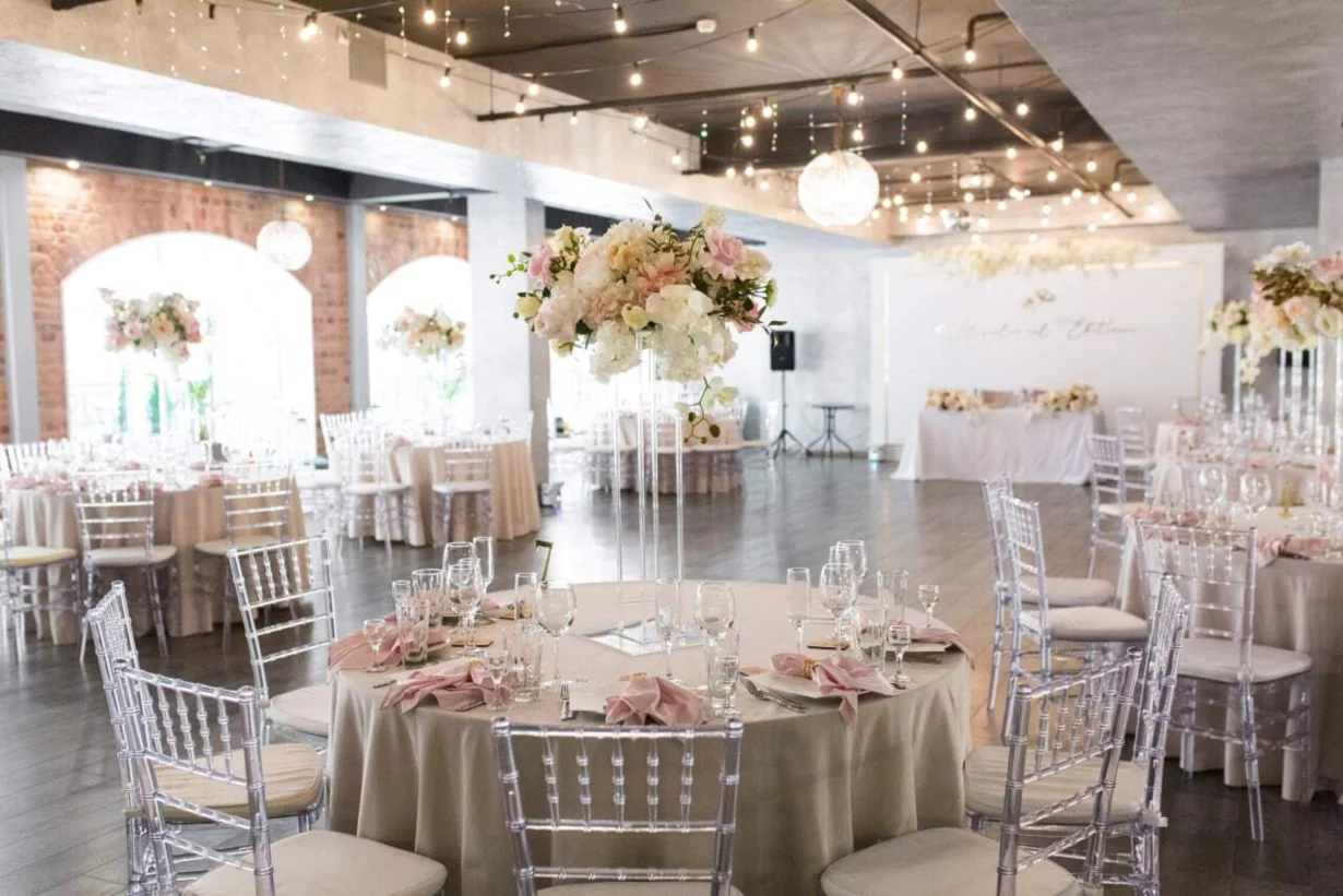 Лофт ресторан Атриум Холл / Atrium Hall Английская набережная 70 Санкт-Петербург