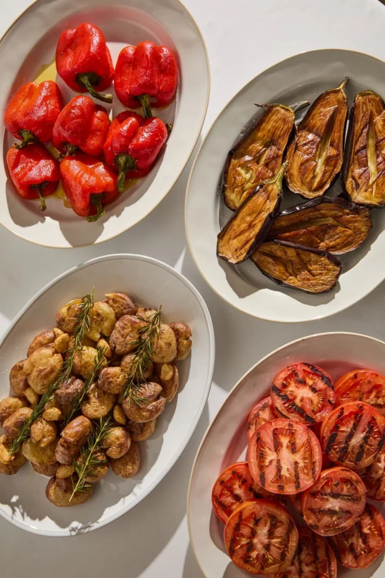 Интерьер/Экстерьер/Банкетная зона/Бар/Стол для двоих/Вход/Главный зал/Lounge зона стейк-хаус Рыбы нет фото