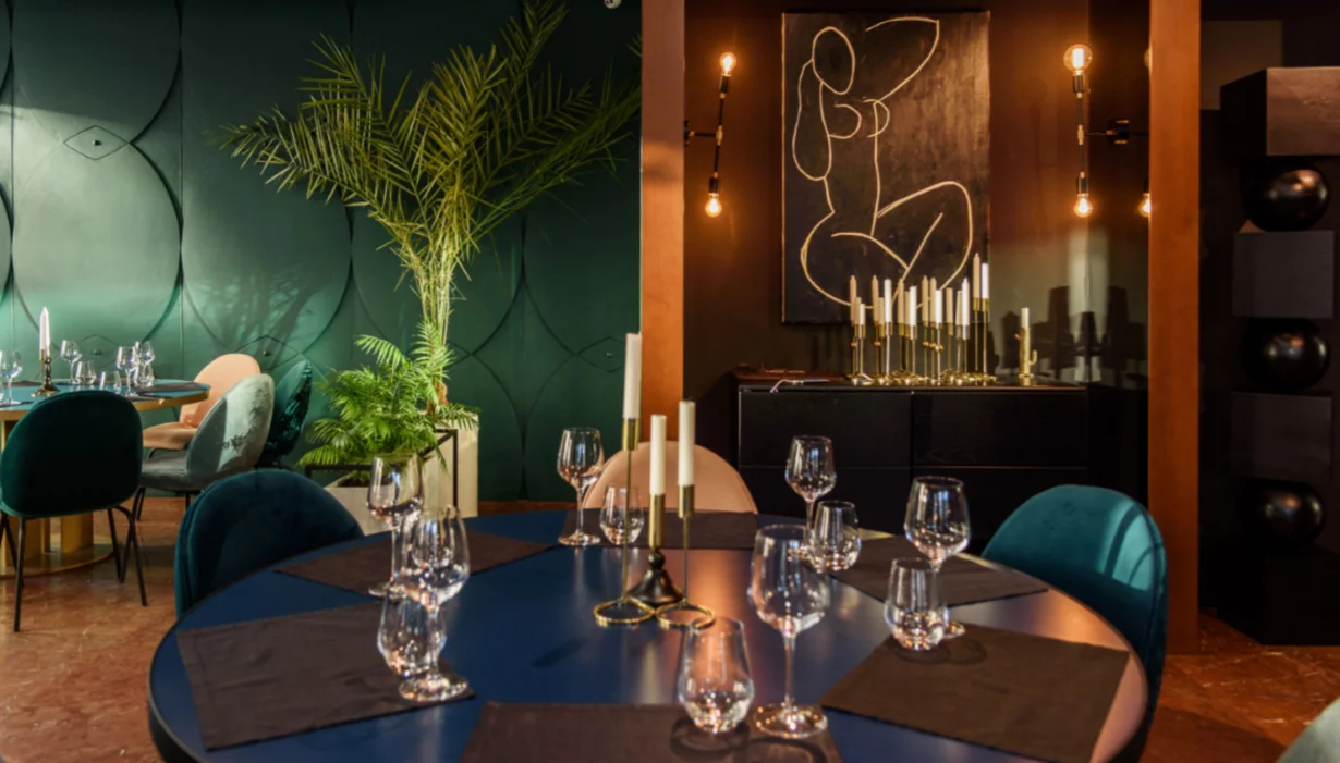 Panorama: Virid Yard, restaurant, City of Kazan, Volkova Street, 59 - Yandex Map