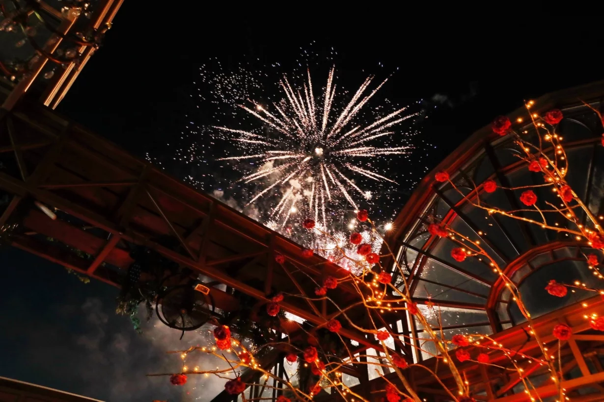 Интерьер/Экстерьер/Банкетная зона/Бар/Стол для двоих/Вход/Главный зал/Lounge зона ресторанный комплекс Soho Rooms фото