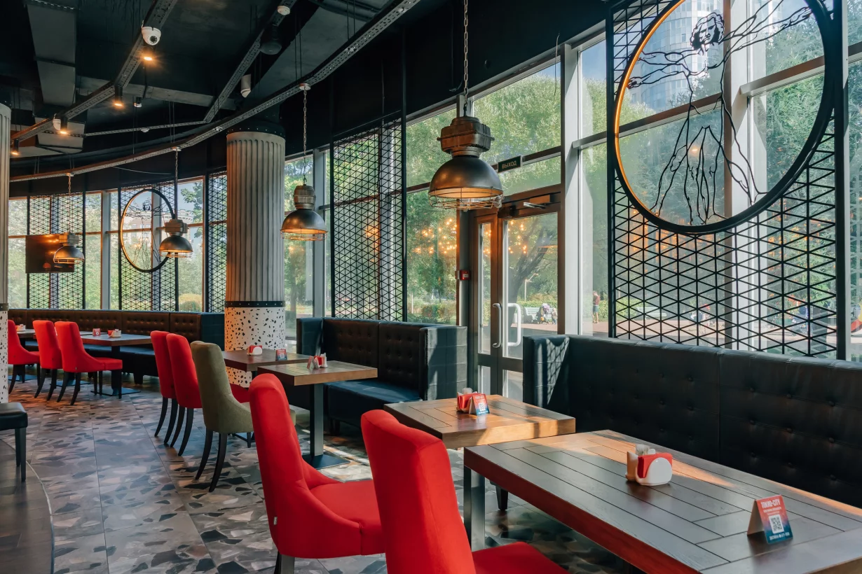 Интерьер/Экстерьер/Банкетная зона/Бар/Стол для двоих/Вход/Главный зал/Lounge зона ресторан Токио-City фото