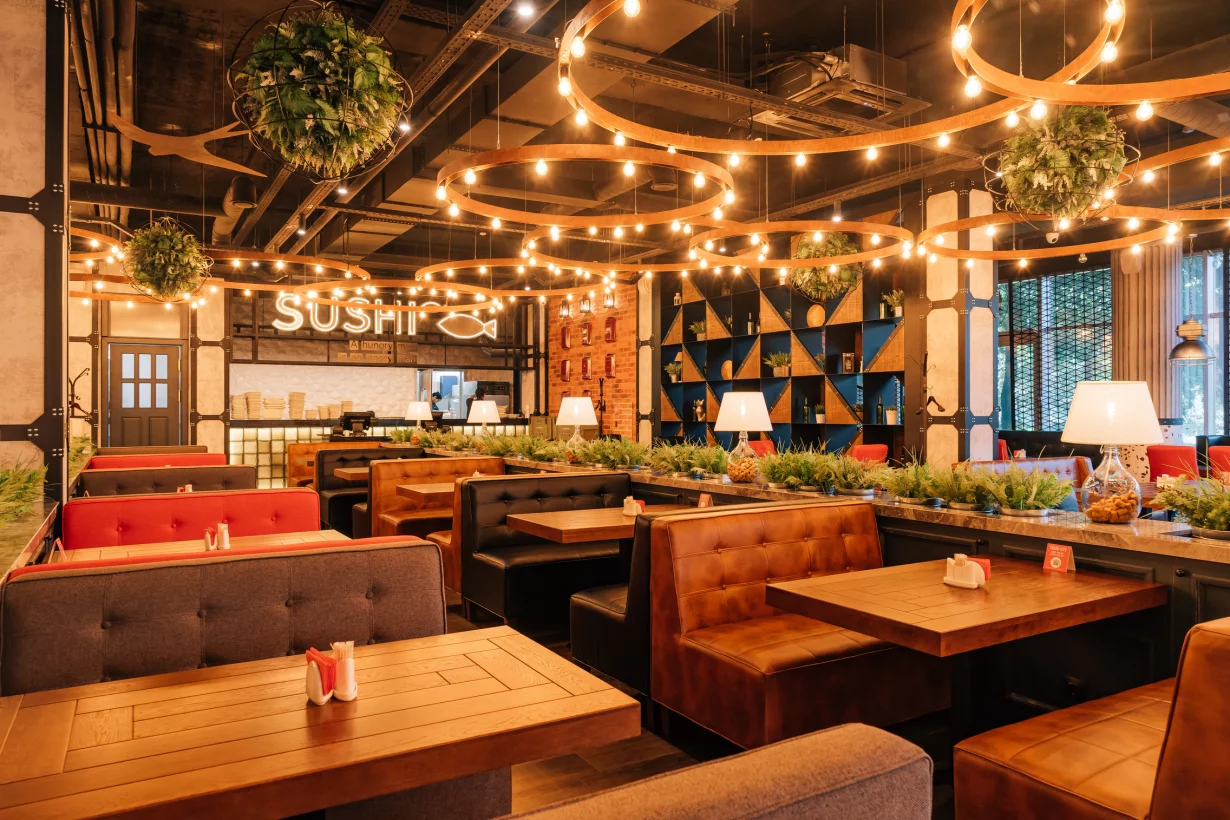 Интерьер/Экстерьер/Банкетная зона/Бар/Стол для двоих/Вход/Главный зал/Lounge зона ресторан Токио-City фото