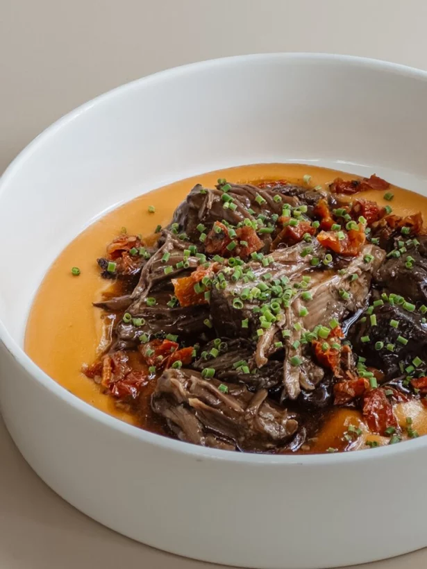 Интерьер/Экстерьер/Банкетная зона/Бар/Стол для двоих/Вход/Главный зал/Lounge зона ресторан Берег желаний фото