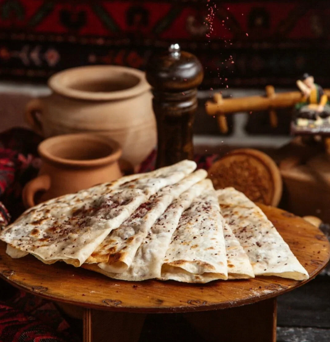 Интерьер/Экстерьер/Банкетная зона/Бар/Стол для двоих/Вход/Главный зал/Lounge зона ресторан Шах Баку фото