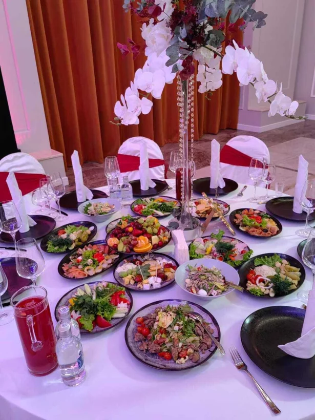 Интерьер/Экстерьер/Банкетная зона/Бар/Стол для двоих/Вход/Главный зал/Lounge зона ресторан Гармония фото