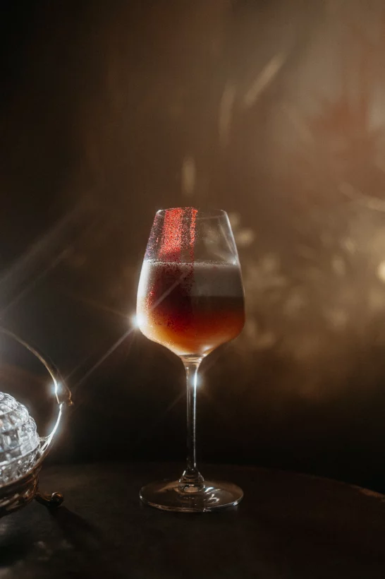 Интерьер/Экстерьер/Банкетная зона/Бар/Стол для двоих/Вход/Главный зал/Lounge зона бар Mendeleev Bar & Music фото