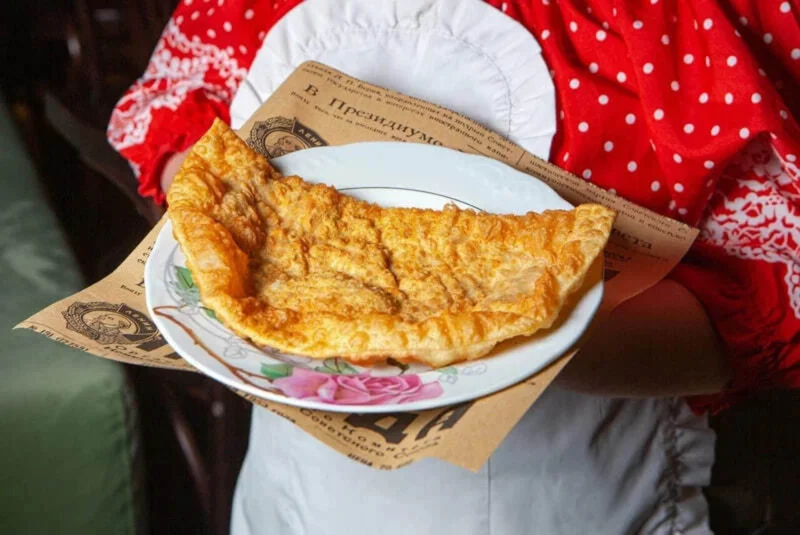 Интерьер/Экстерьер/Банкетная зона/Бар/Стол для двоих/Вход/Главный зал/Lounge зона рюмочная Курорт фото