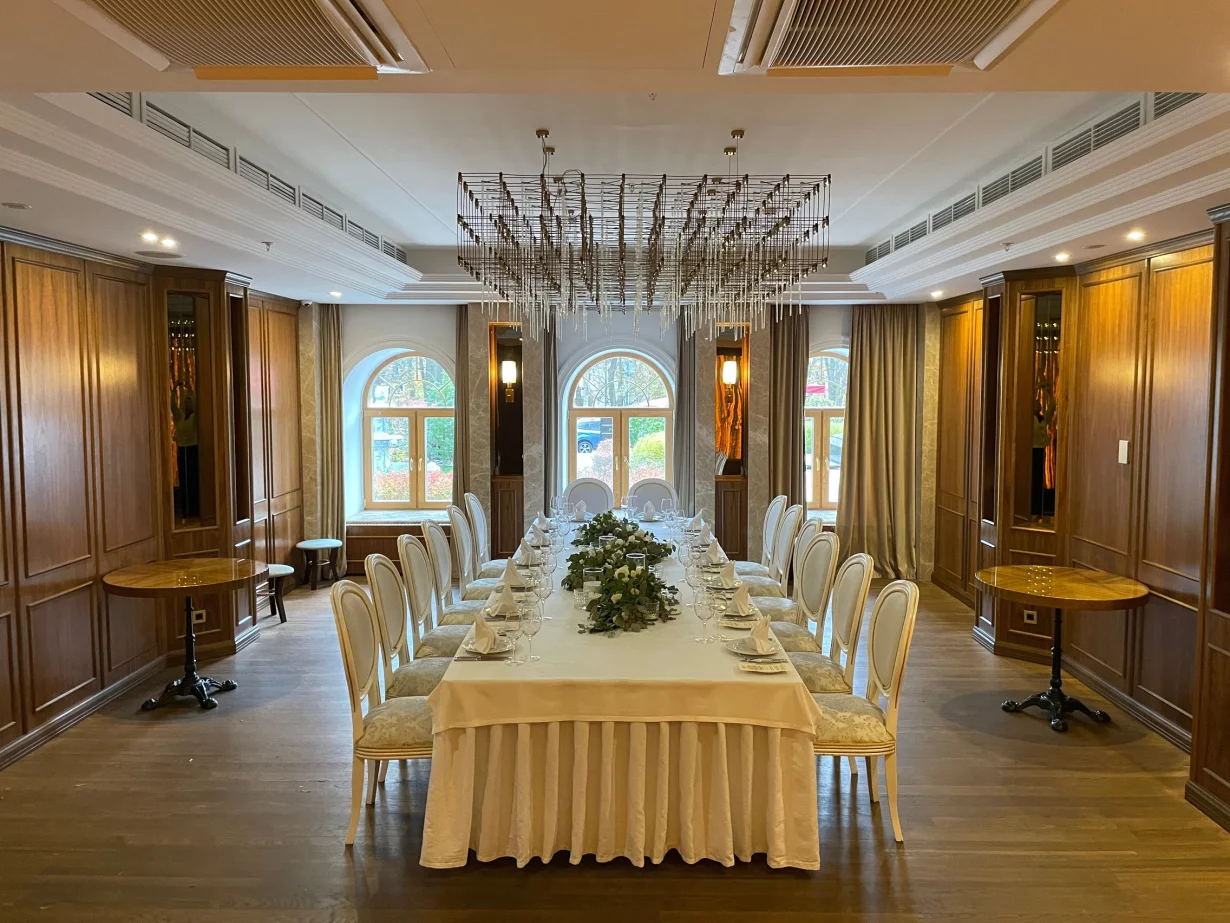 Марта Romanoff's