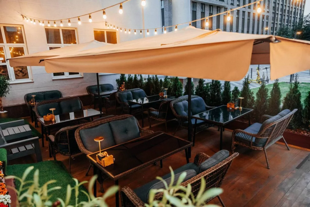 Веранда Birja Lounge