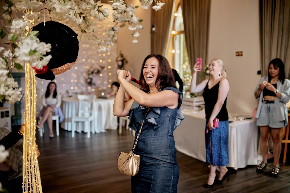 Интерьер/Экстерьер/Банкетная зона/Бар/Стол для двоих/Вход/Главный зал/Lounge зона банкетный зал Gran Dia фото