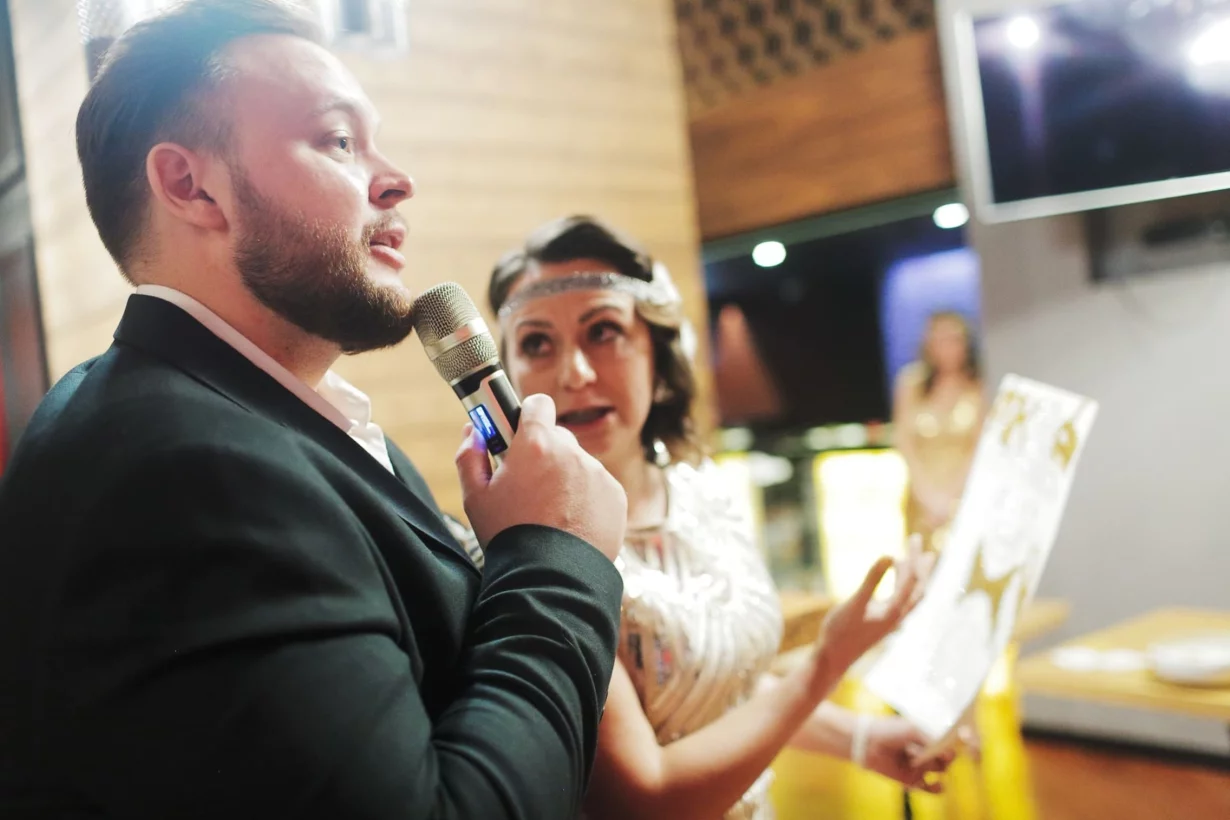 Интерьер/Экстерьер/Банкетная зона/Бар/Стол для двоих/Вход/Главный зал/Lounge зона бар Wine Story фото