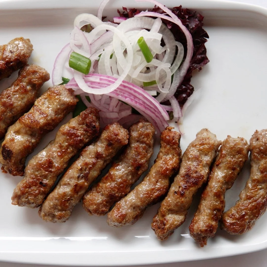 Интерьер/Экстерьер/Банкетная зона/Бар/Стол для двоих/Вход/Главный зал/Lounge зона ресторан Субботица Фили фото