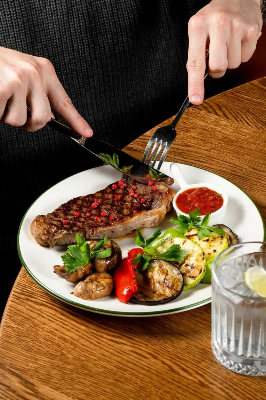 Интерьер/Экстерьер/Банкетная зона/Бар/Стол для двоих/Вход/Главный зал/Lounge зона ресторан IL Патио фото