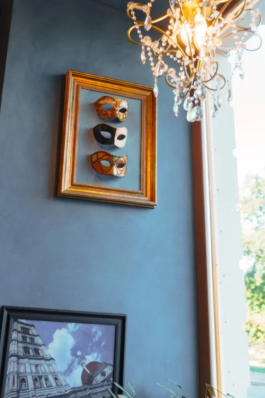 Интерьер/Экстерьер/Банкетная зона/Бар/Стол для двоих/Вход/Главный зал/Lounge зона ресторан Sapori di Italia фото