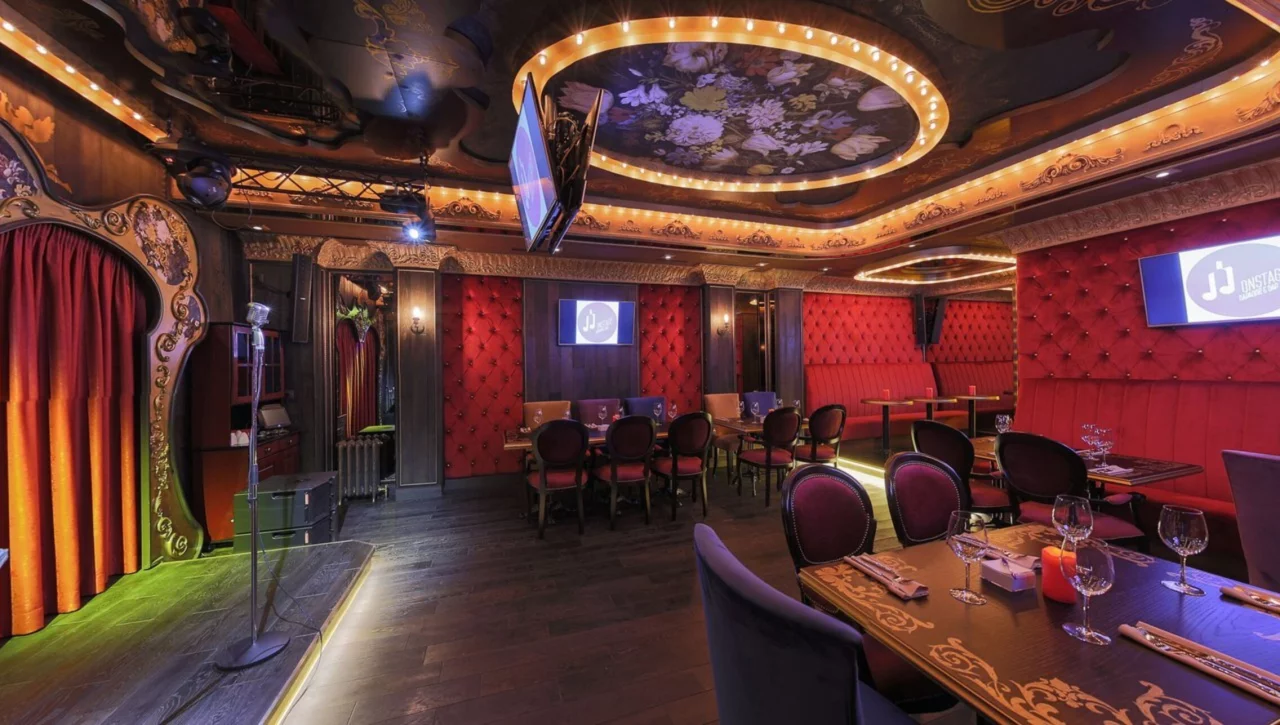 Караоке зал - Picture of Leningrad Club & Karaoke, Moscow - Tripadvisor