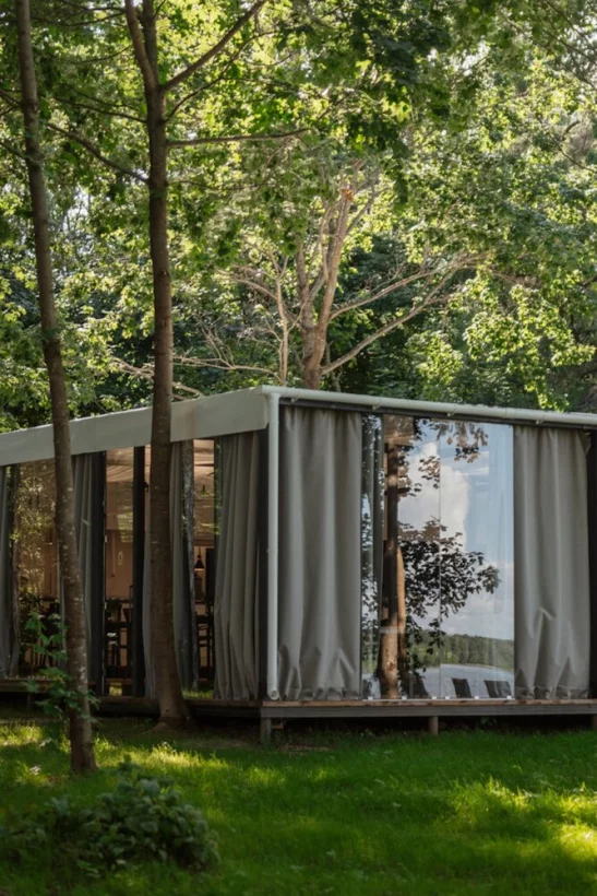 Интерьер/Экстерьер/Банкетная зона/Бар/Стол для двоих/Вход/Главный зал/Lounge зона ресторан Берег желаний фото