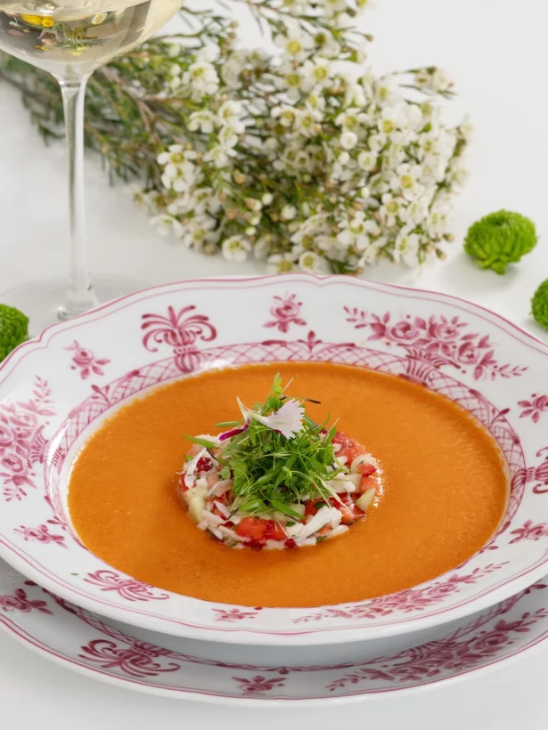 Интерьер/Экстерьер/Банкетная зона/Бар/Стол для двоих/Вход/Главный зал/Lounge зона ресторан Gourmet фото