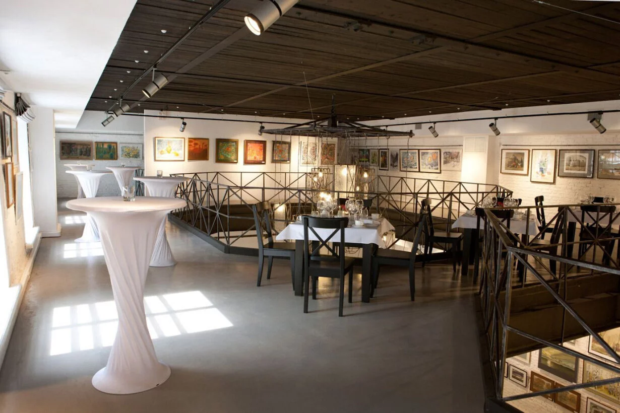 Интерьер/Экстерьер/Банкетная зона/Бар/Стол для двоих/Вход/Главный зал/Lounge зона банкетный зал Конюшенный флигель при Юсуповском дворце фото