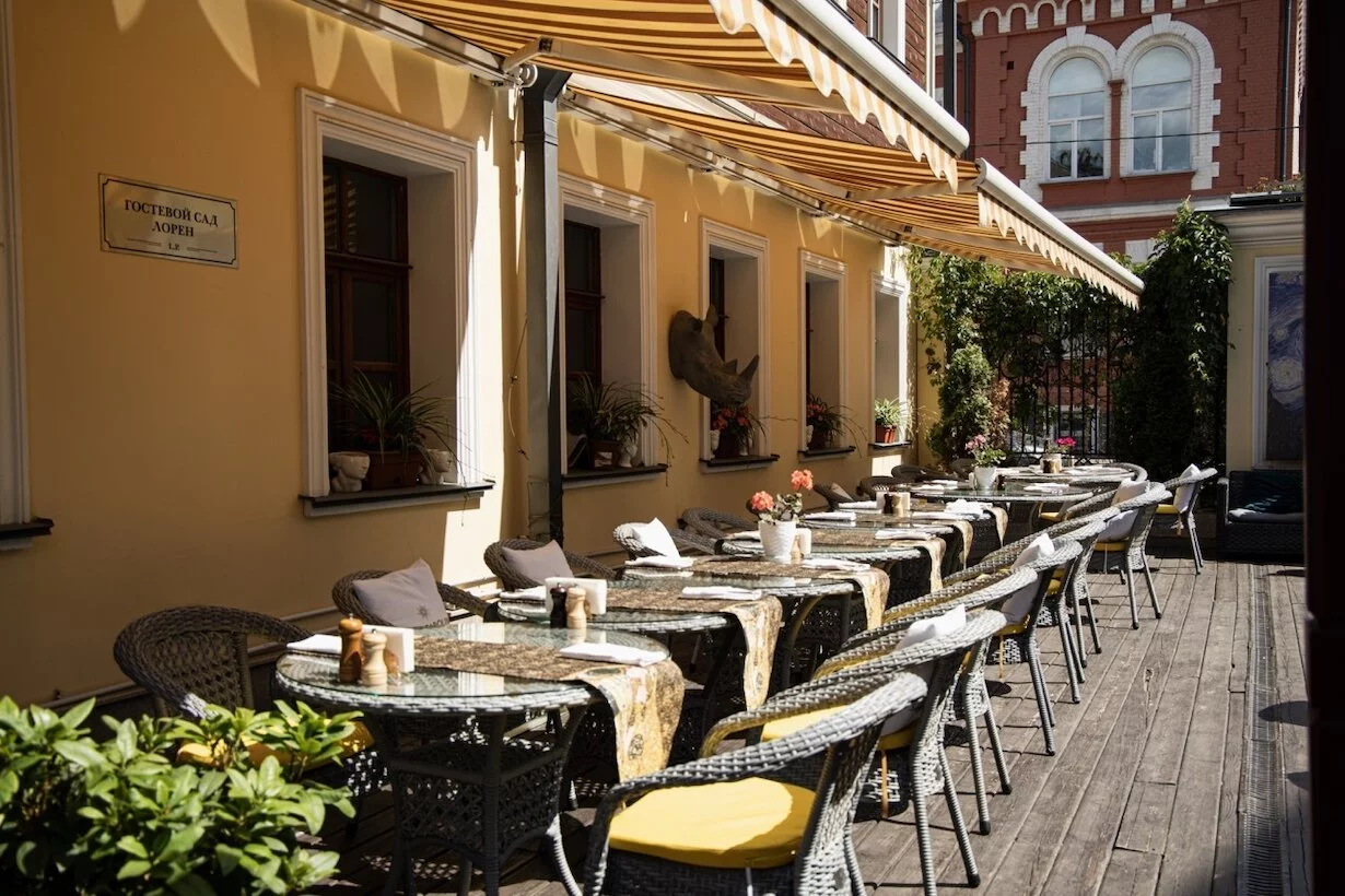 Интерьер/Экстерьер/Банкетная зона/Бар/Стол для двоих/Вход/Главный зал/Lounge зона ресторан Lauren Parker фото