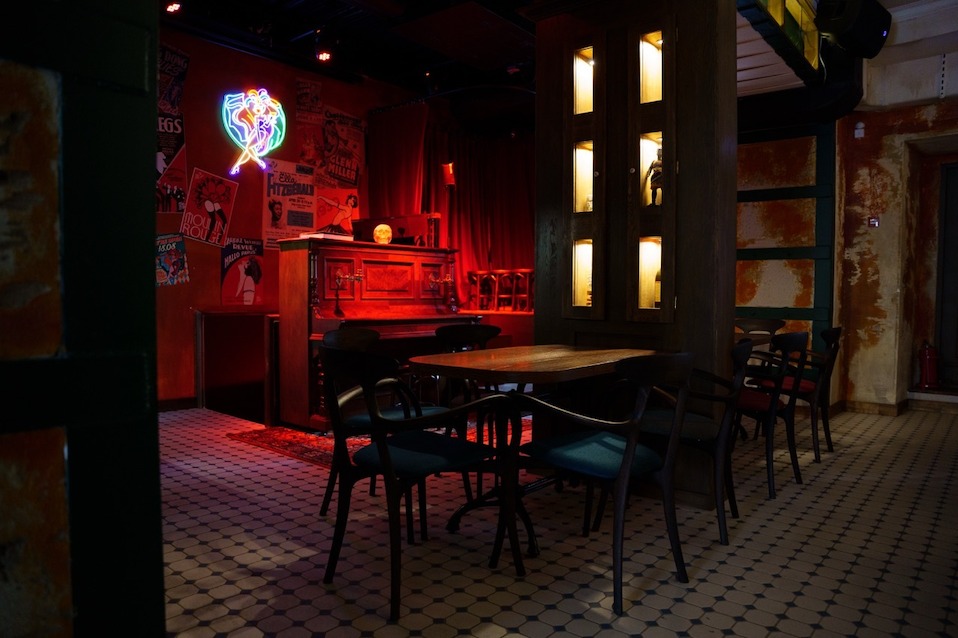 Big Easy Bar