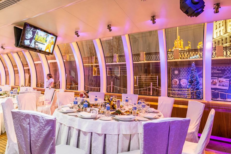 Ресторан «Флотилия Radisson Royal» / «Рэдиссон Роял», Москва: цены ...