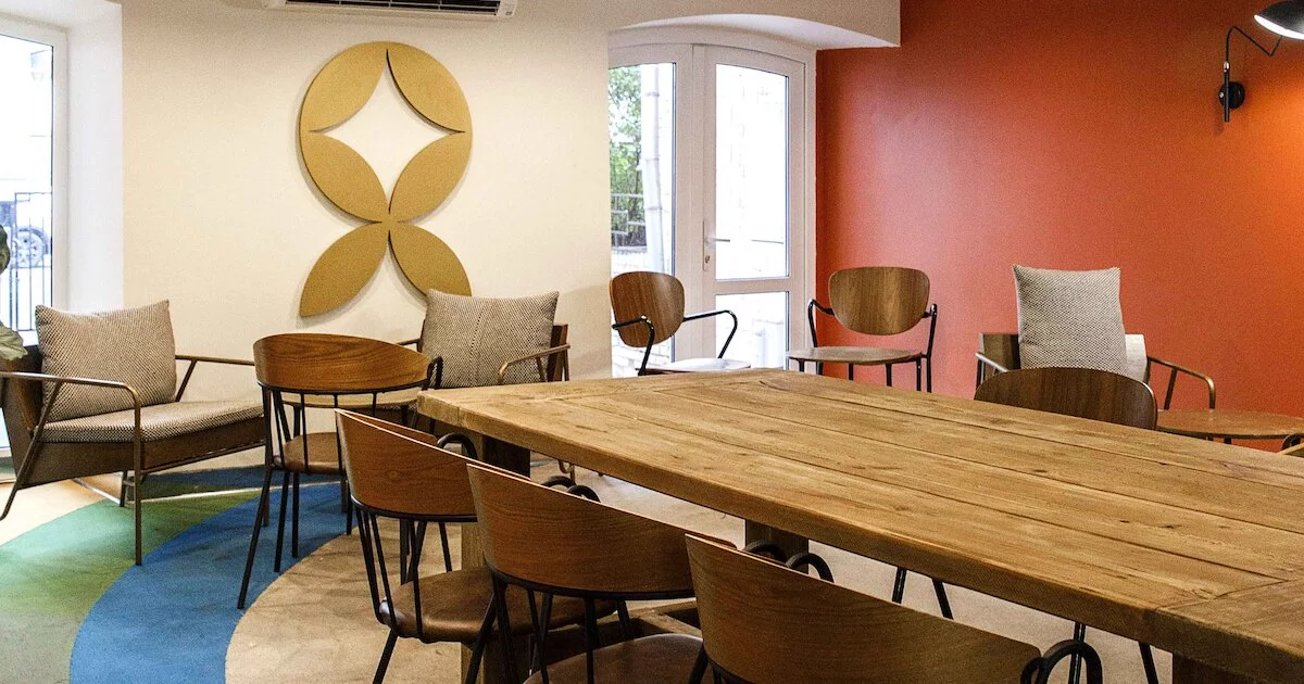 Кофейня «Аленка + товарищество» / «Alyonka», Москва: бронирование, цены ...