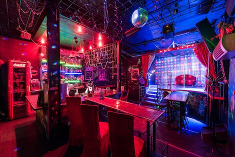 Санкт-Петербург эротические ночные клубы - славянские сподвижники