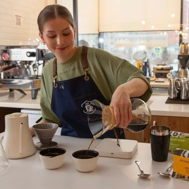 Интерьер/Экстерьер/Банкетная зона/Бар/Стол для двоих/Вход/Главный зал/Lounge зона кофейня Академия кофе фото