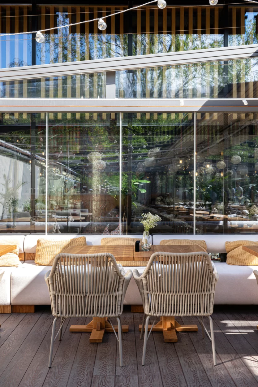 Интерьер/Экстерьер/Банкетная зона/Бар/Стол для двоих/Вход/Главный зал/Lounge зона ресторан Дымзавод Хамовники фото