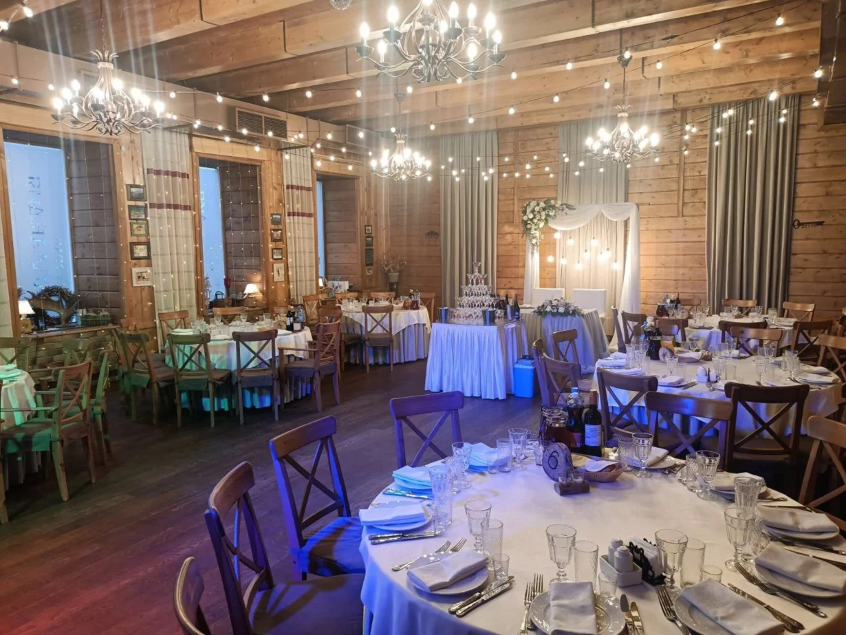 Фото 19889459 - Банкетный ресторан "Лапландия"